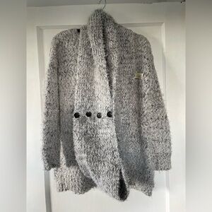 Simply Noelle Gray Sherpa Sweater